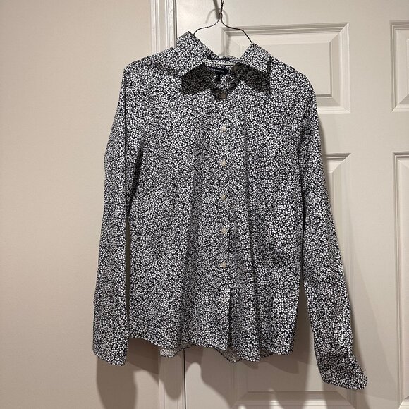 Lands' End Size 14 No Iron Pinpoint Oxford long-sleeve shirt, blue white floral - Picture 4 of 4